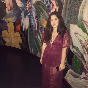 Meet your Posher, Isabel